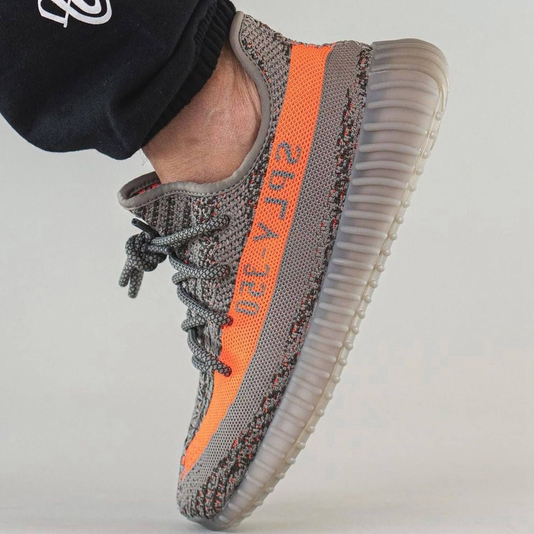 АDІDАЅ ҮЕЕZY BOOST 350 V2 BELUGA REFLECTIVE